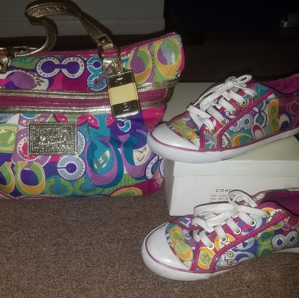 Coach purse and shoes size 9